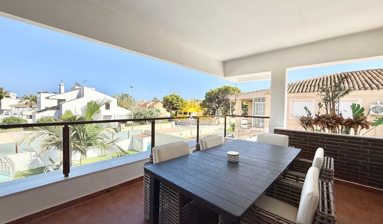 Location à long terme - Villa - Orihuela Costa - La Zenia