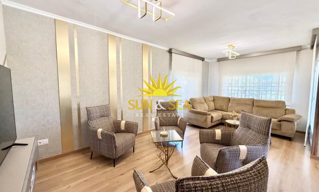 Location à long terme - Villa - Orihuela Costa - La Zenia