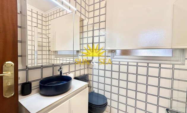 Location à long terme - Villa - Orihuela Costa - La Zenia