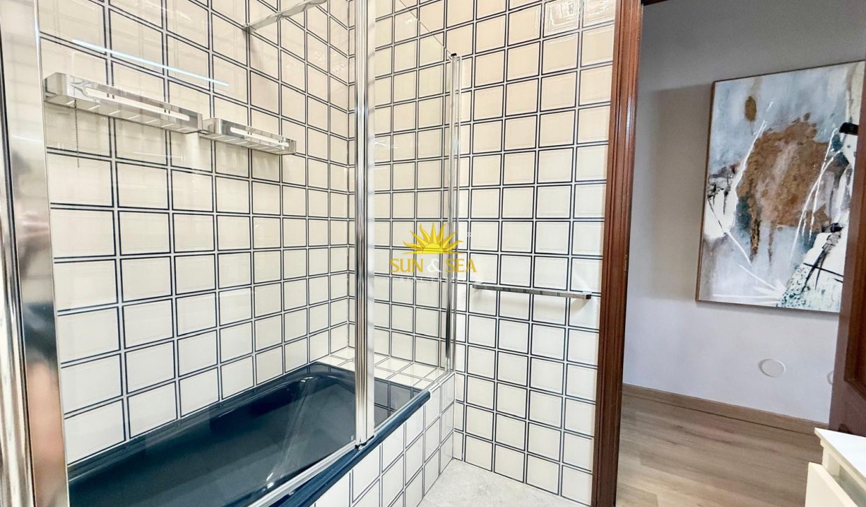 Location à long terme - Villa - Orihuela Costa - La Zenia