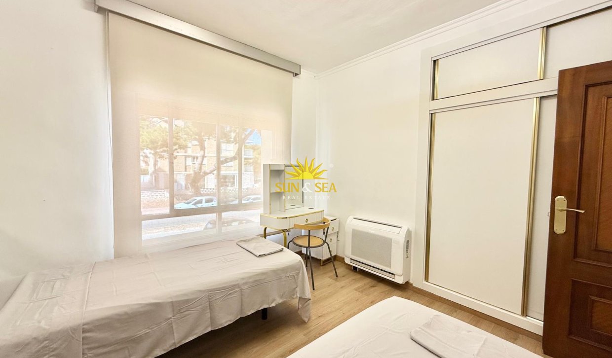 Location à long terme - Villa - Orihuela Costa - La Zenia