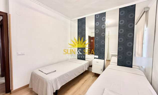 Location à long terme - Villa - Orihuela Costa - La Zenia