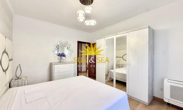 Location à long terme - Villa - Orihuela Costa - La Zenia