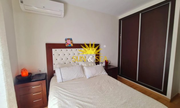 Location à long terme - Appartement - Alicante (Alacant)