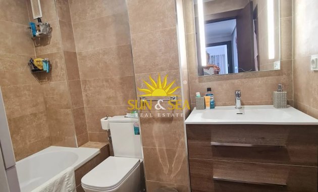 Location à long terme - Appartement - Alicante (Alacant)