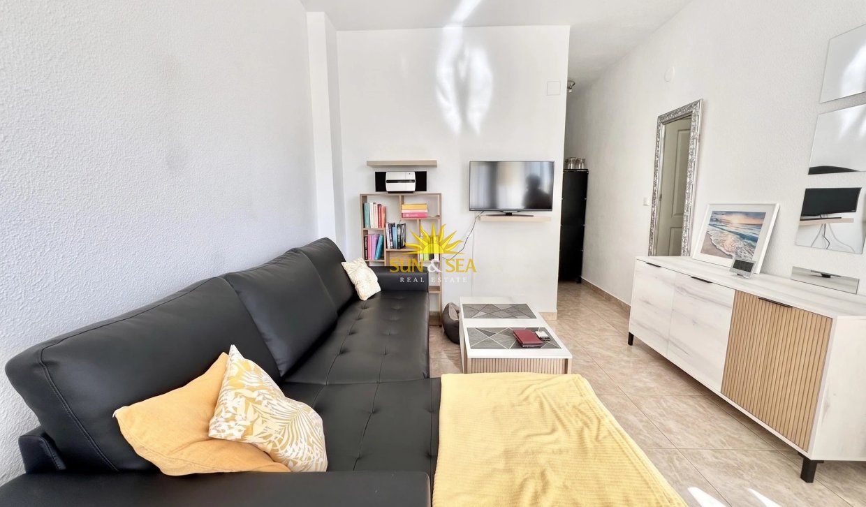 Location à long terme - Appartement - Torrevieja - Torrelamata - La Mata