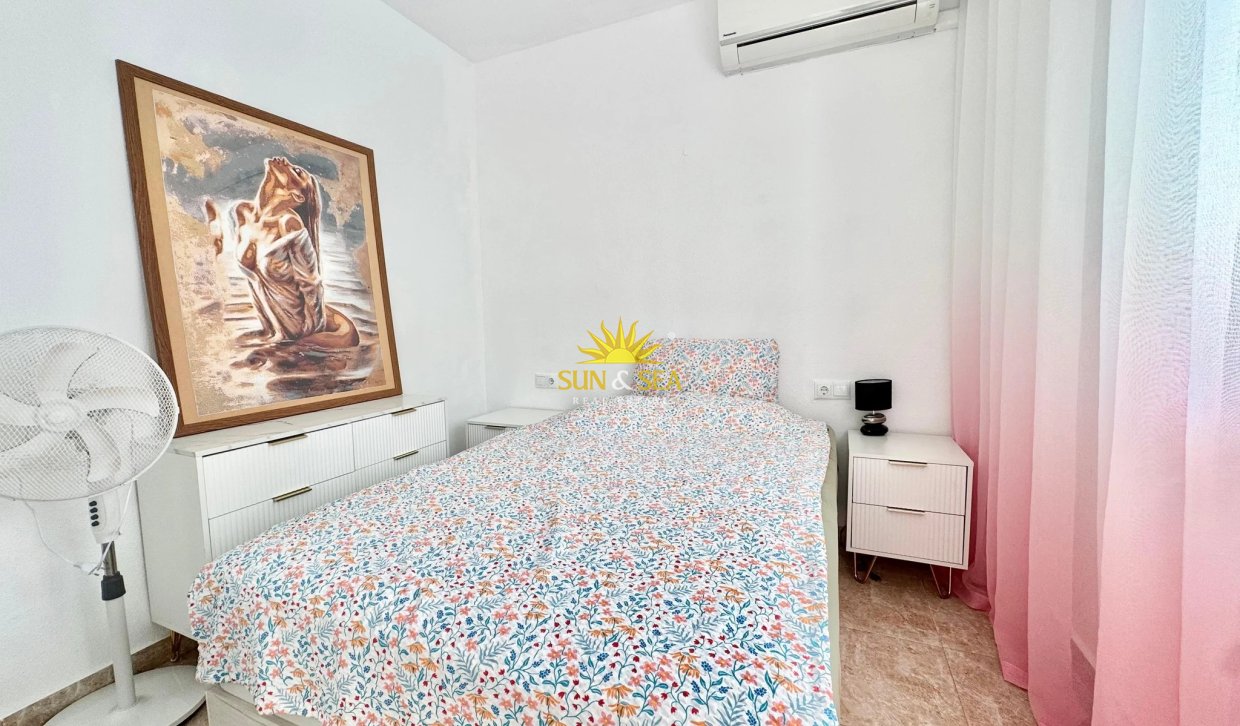 Location à long terme - Appartement - Torrevieja - Torrelamata - La Mata