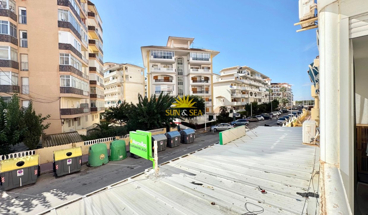 Location à long terme - Appartement - Torrevieja - Torrelamata - La Mata