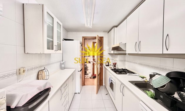 Location à long terme - Appartement - Alicante (Alacant)