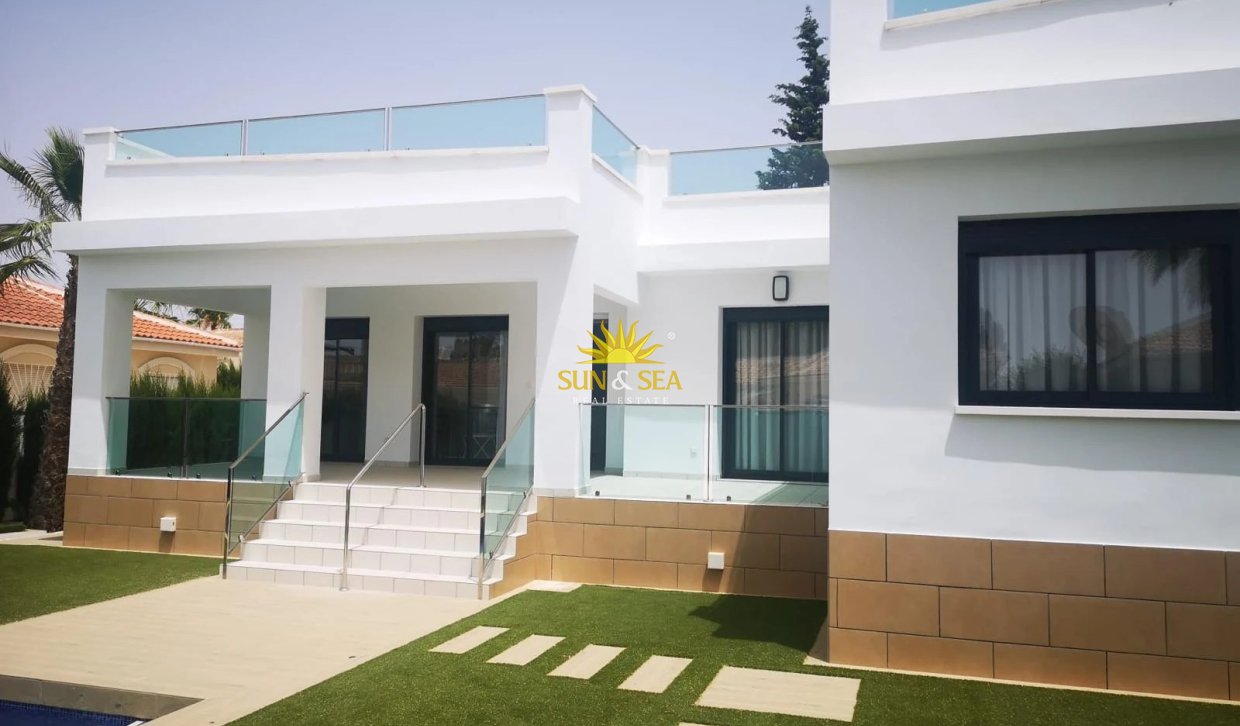 Location à long terme - Villa - Benijofar - Urb. Monteazul
