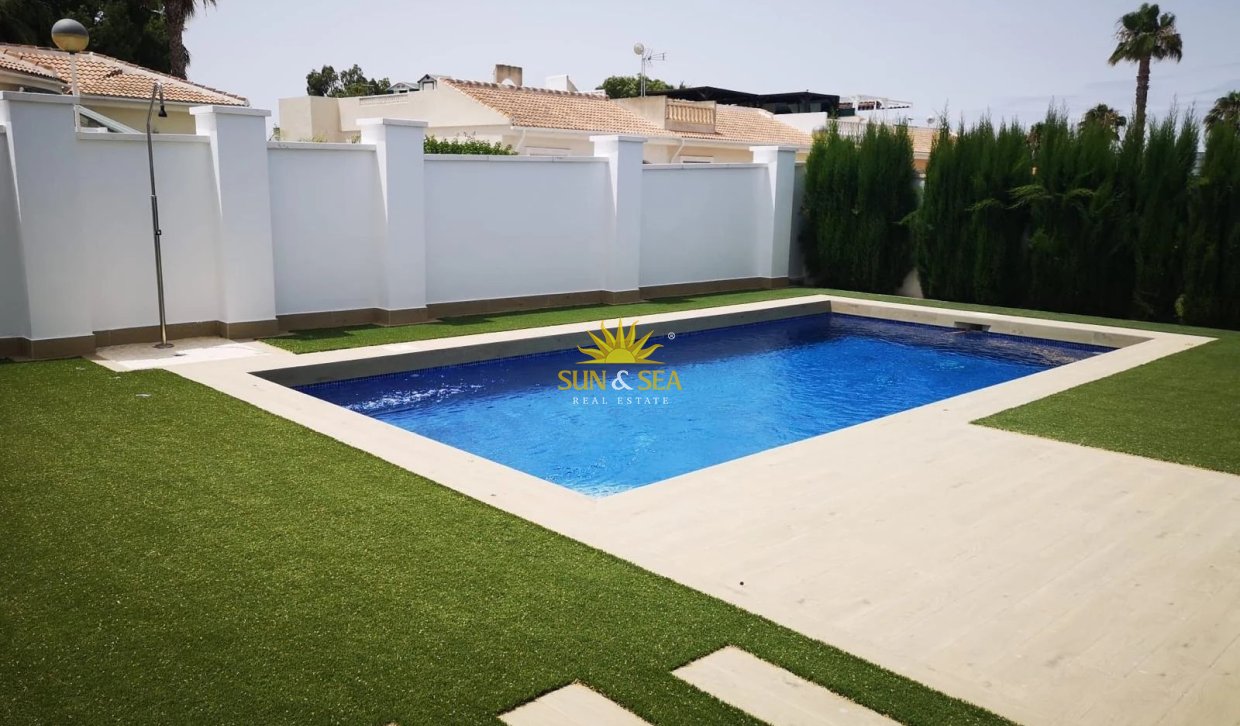 Location à long terme - Villa - Benijofar - Urb. Monteazul
