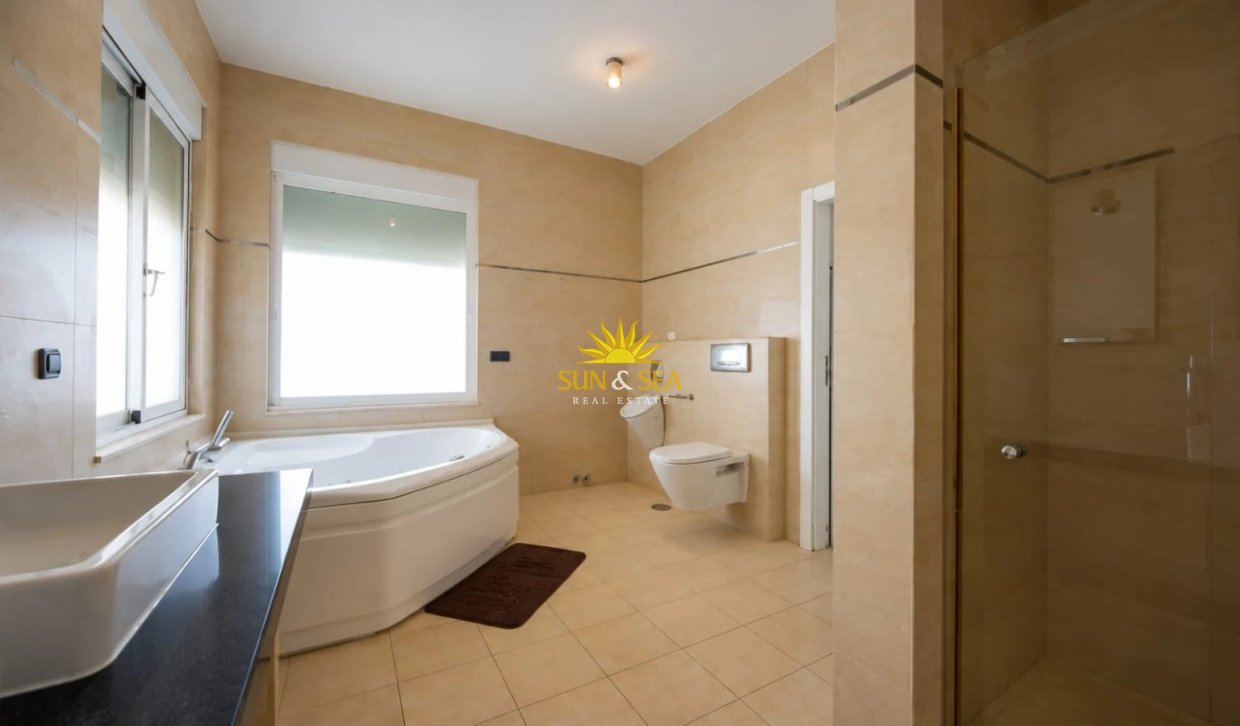 Revente - Villa indépendante - Altea