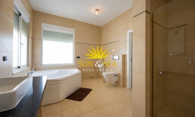 Revente - Villa indépendante - Altea