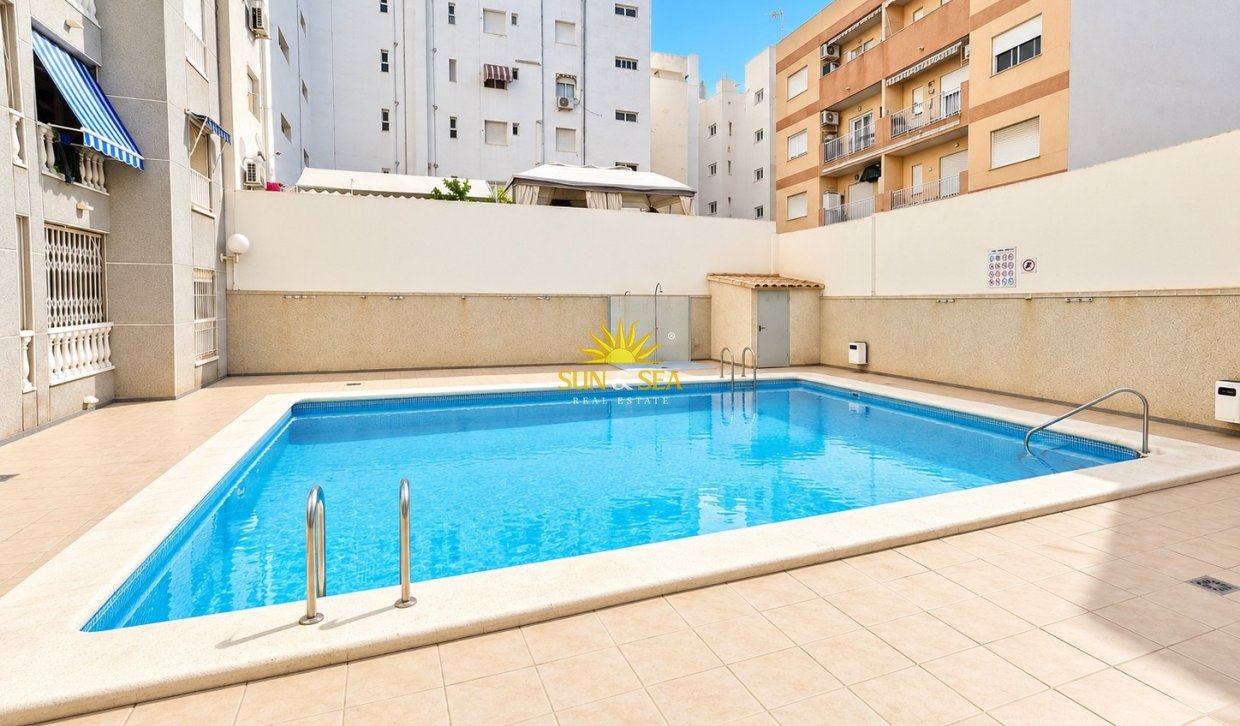 Wiederverkauf - Studio apartment - Torrevieja - torrevieja