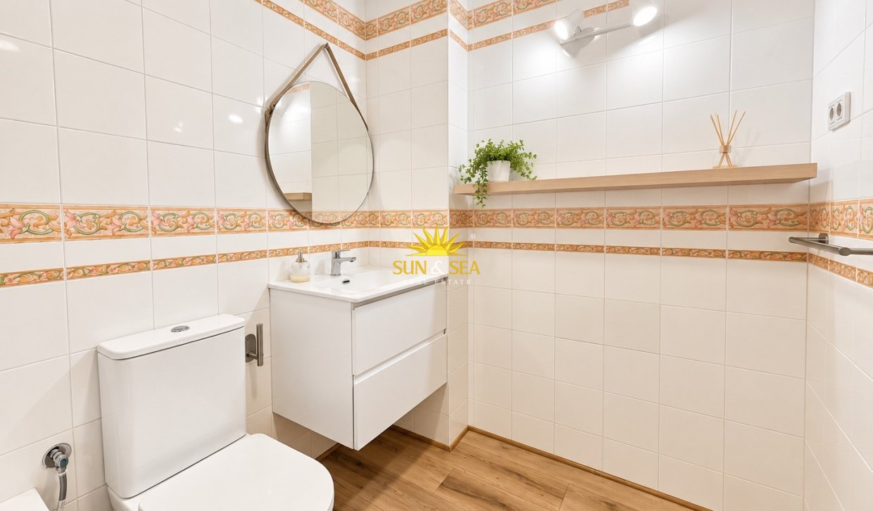Wiederverkauf - Studio apartment - Torrevieja - torrevieja
