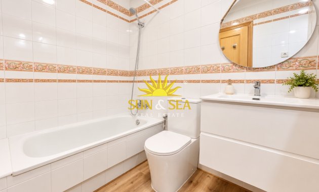 Wiederverkauf - Studio apartment - Torrevieja - torrevieja