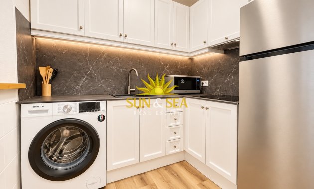 Wiederverkauf - Studio apartment - Torrevieja - torrevieja