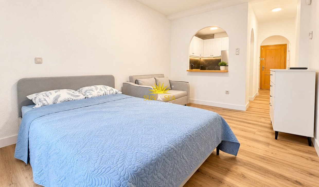 Wiederverkauf - Studio apartment - Torrevieja - torrevieja