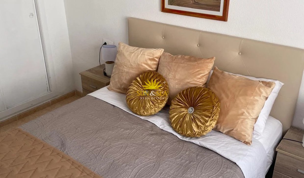 Location à long terme - Appartement - Torrevieja - Centro