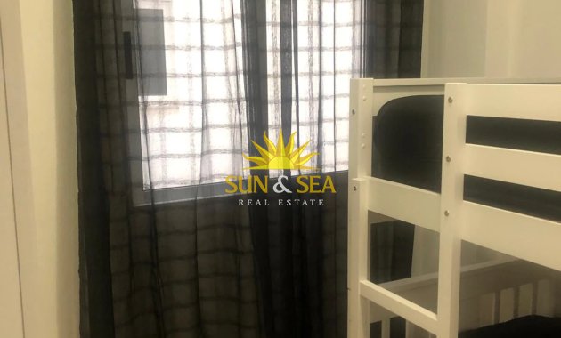Location à long terme - Appartement - Torrevieja - Centro