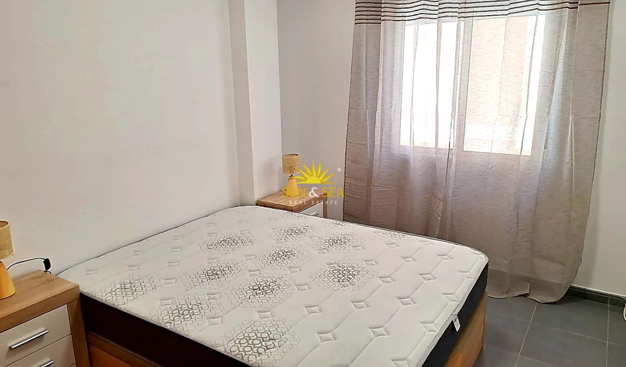 Location à long terme - Appartement - Torrevieja - Centro