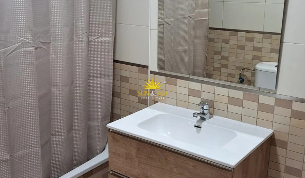 Location à long terme - Appartement - Torrevieja - Centro