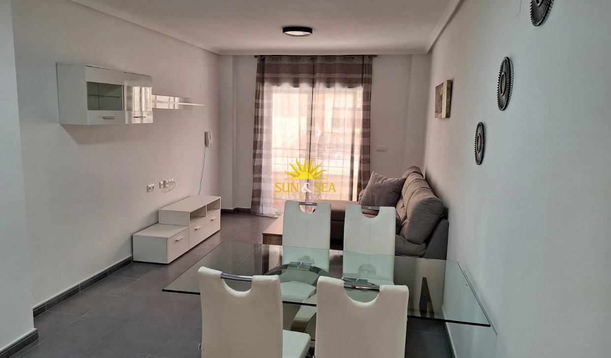 Location à long terme - Appartement - Torrevieja - Centro