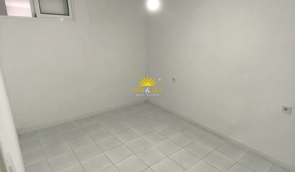 Location à long terme - Appartement - Santa Pola