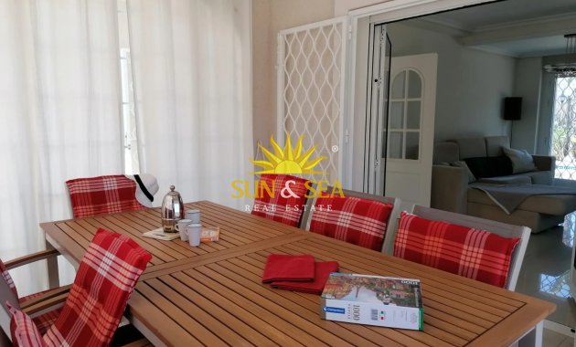 Location à long terme - Villa - El Campello