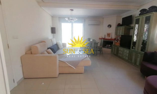 Location à long terme - Villa - El Campello