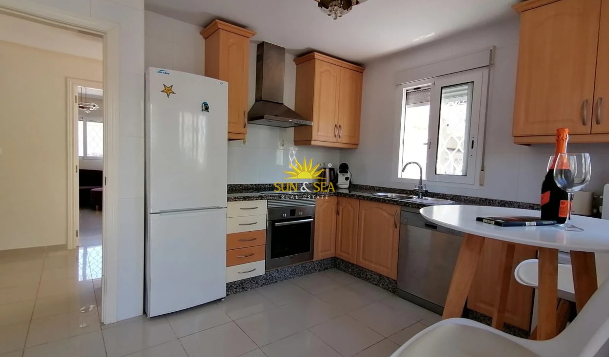 Location à long terme - Villa - El Campello