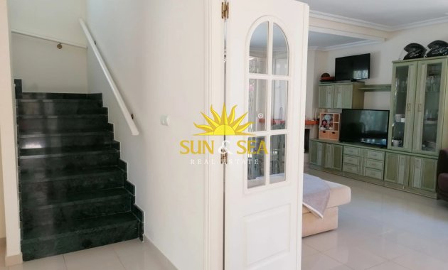 Location à long terme - Villa - El Campello