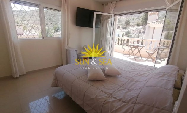 Location à long terme - Villa - El Campello