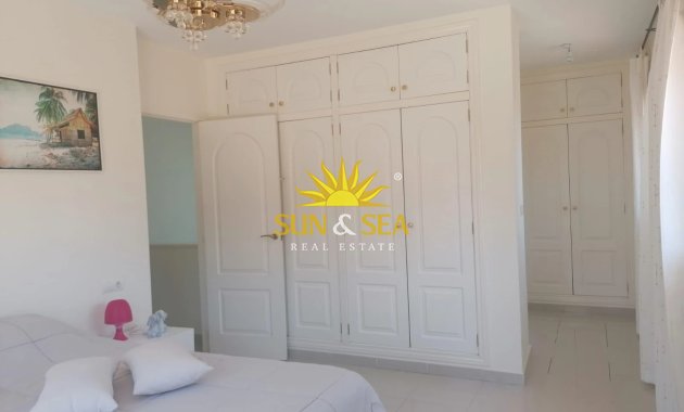 Location à long terme - Villa - El Campello