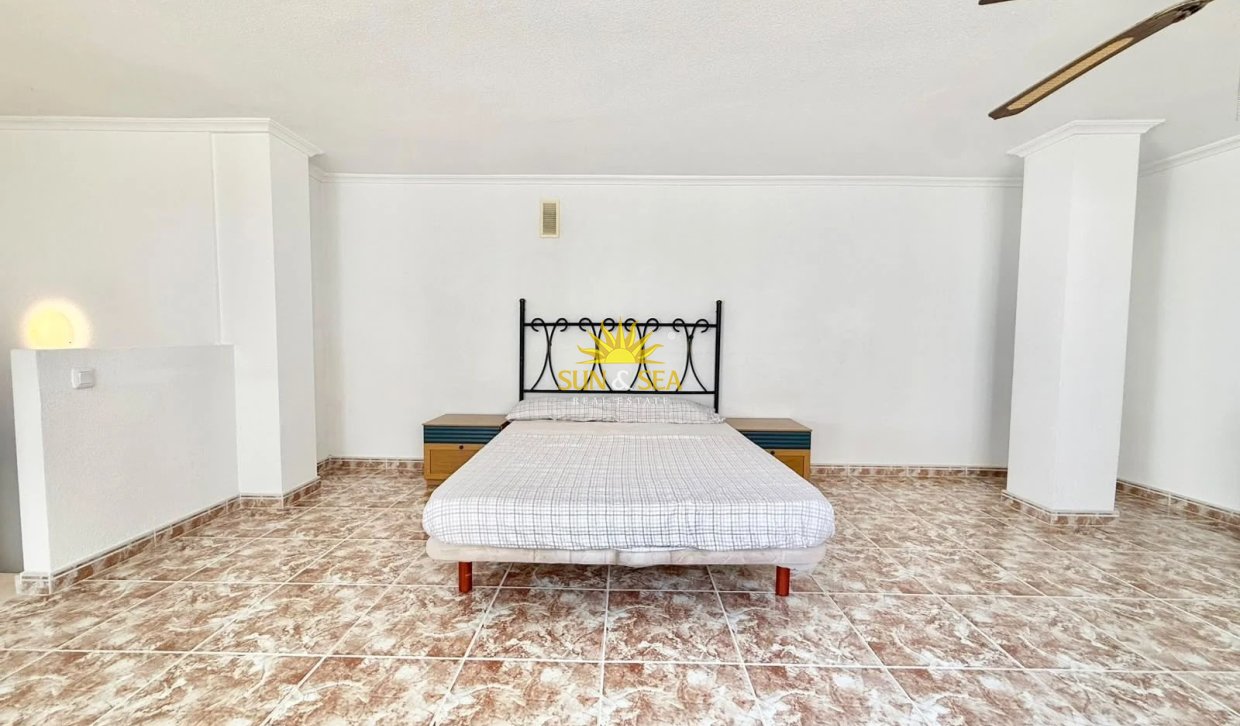 Location à long terme - Appartement - Torrevieja - Playa del Cura