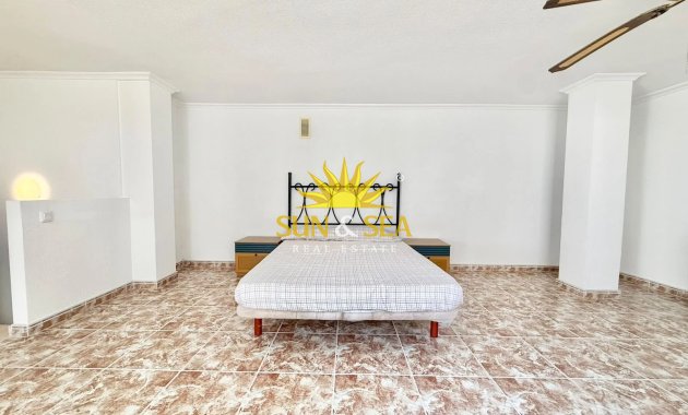 Location à long terme - Appartement - Torrevieja - Playa del Cura