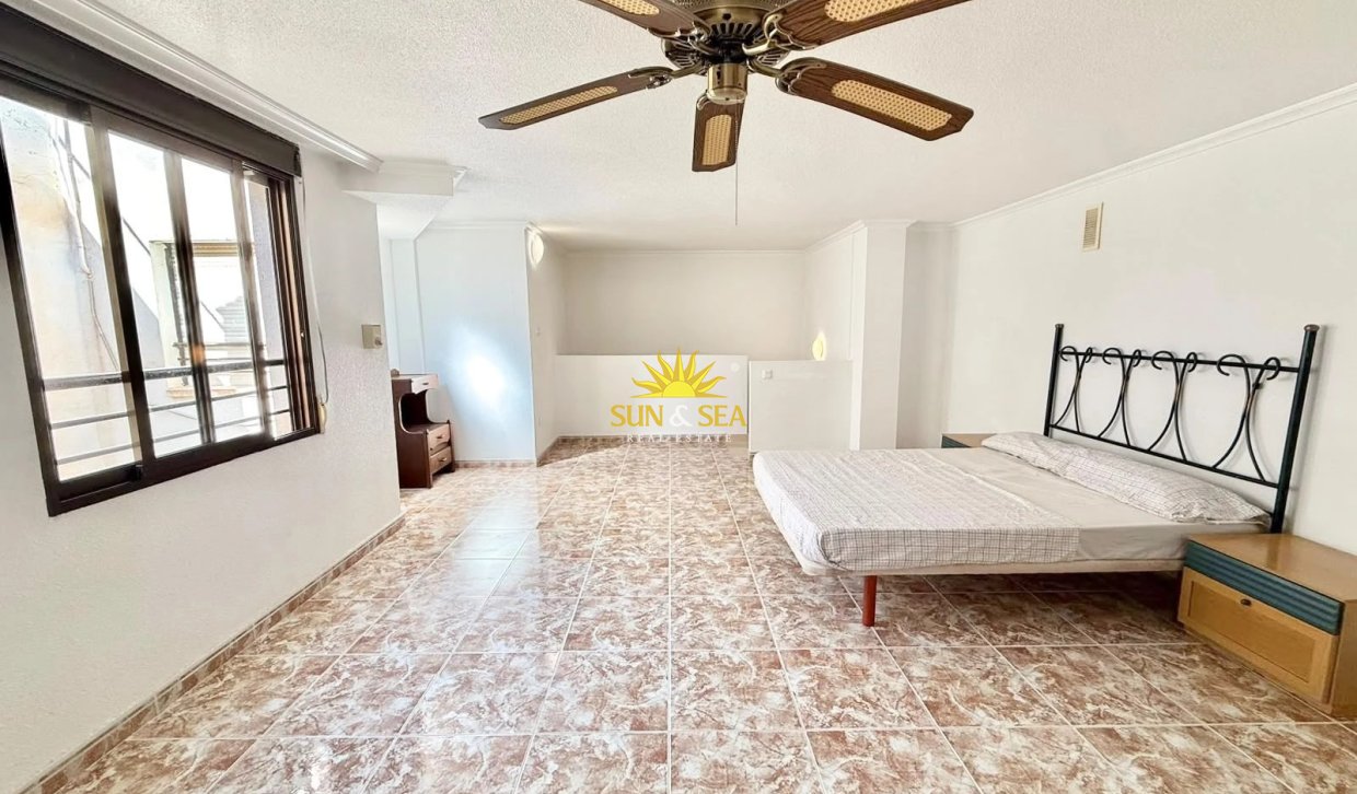 Location à long terme - Appartement - Torrevieja - Playa del Cura