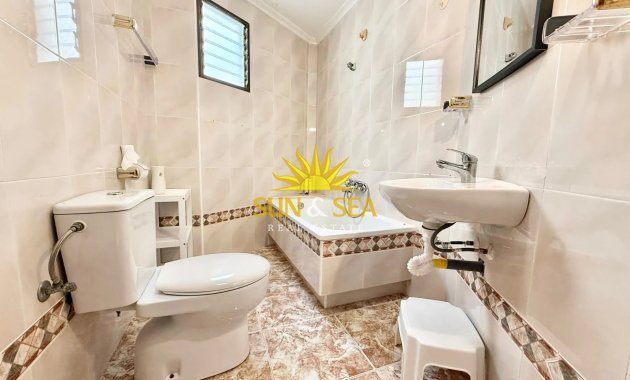 Location à long terme - Appartement - Torrevieja - Playa del Cura