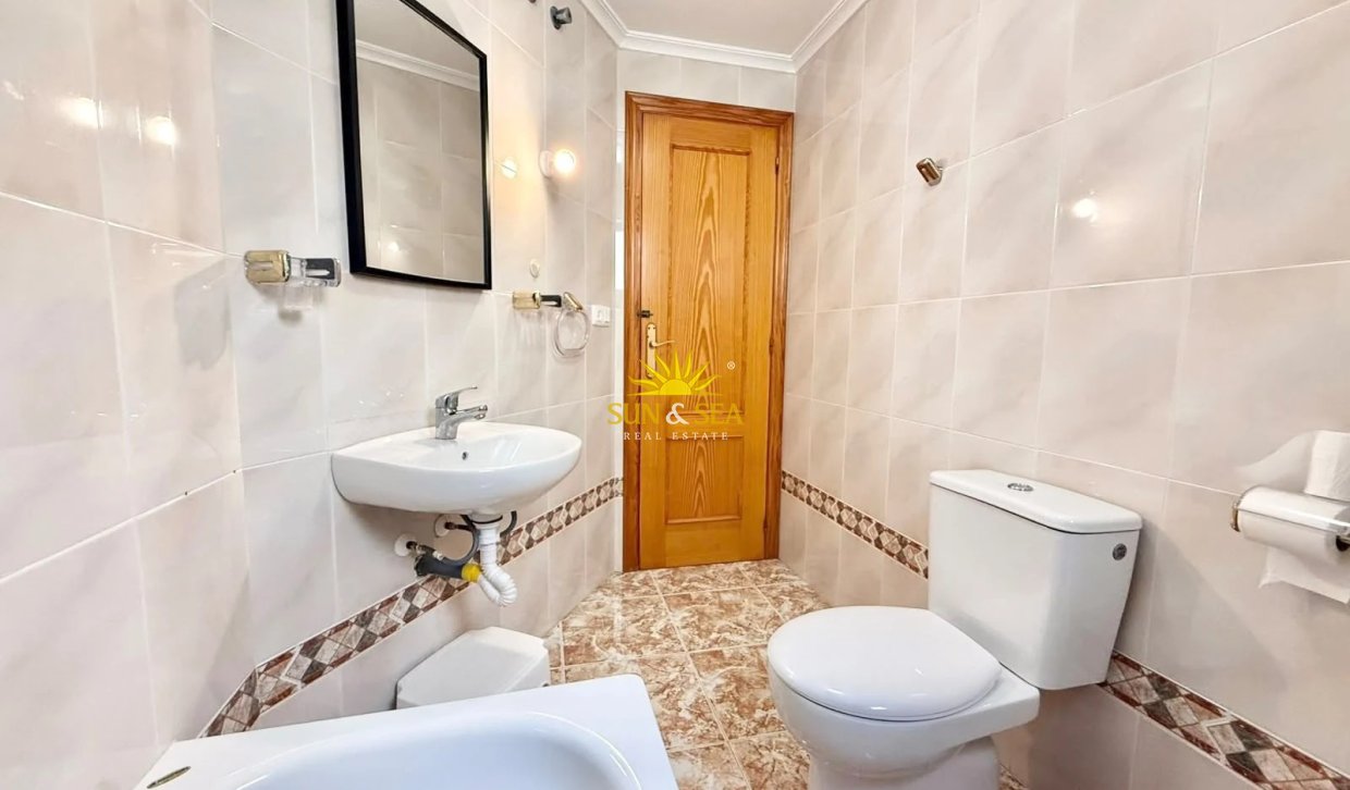 Location à long terme - Appartement - Torrevieja - Playa del Cura
