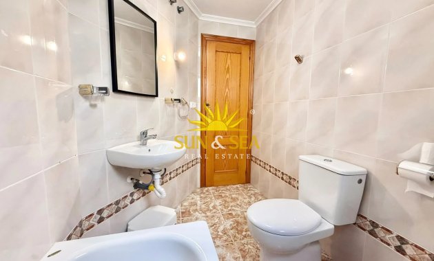 Location à long terme - Appartement - Torrevieja - Playa del Cura