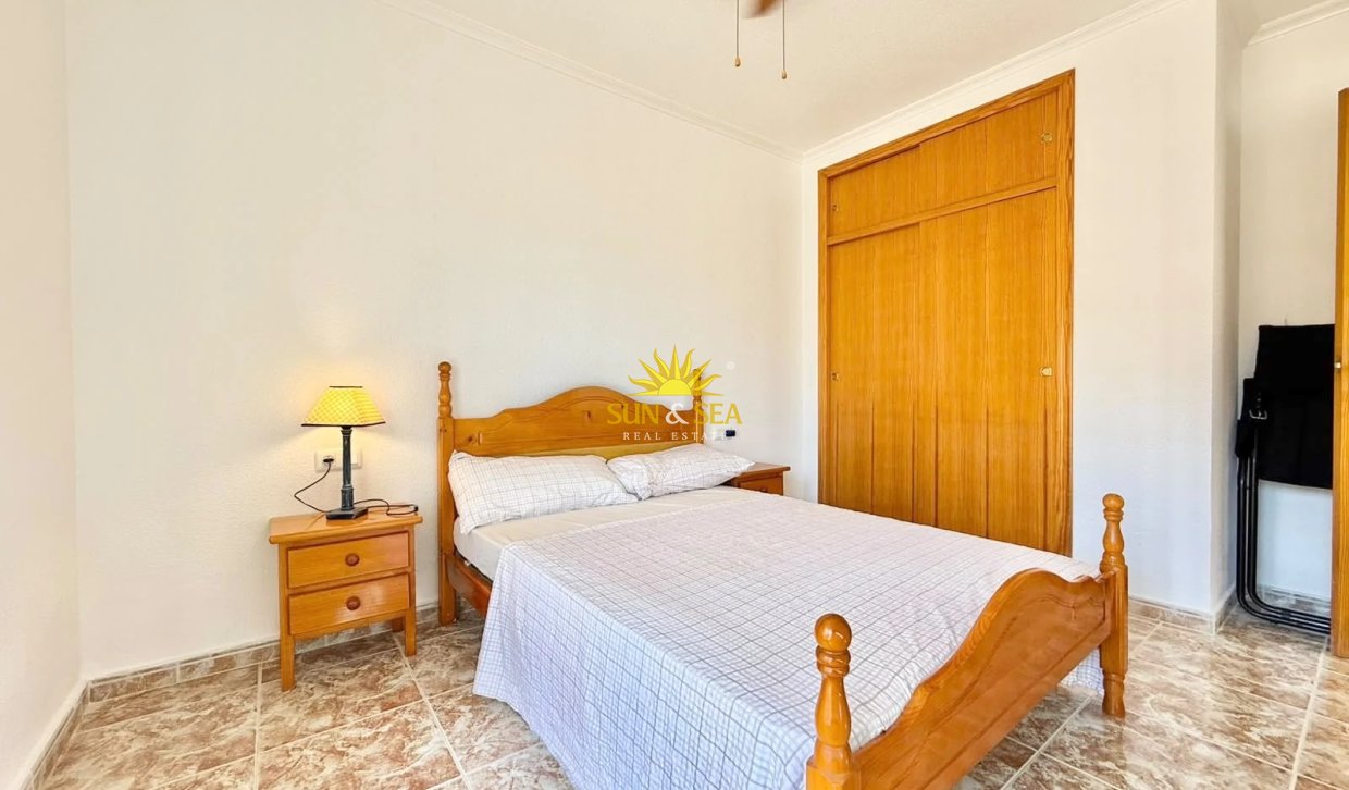 Location à long terme - Appartement - Torrevieja - Playa del Cura