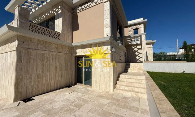 Wiederverkauf - Villa - Torrevieja - Torrelamata - La Mata