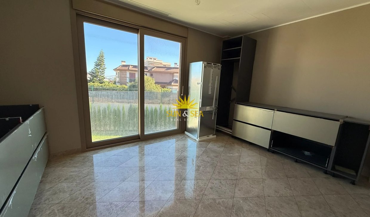 Wiederverkauf - Villa - Torrevieja - Torrelamata - La Mata