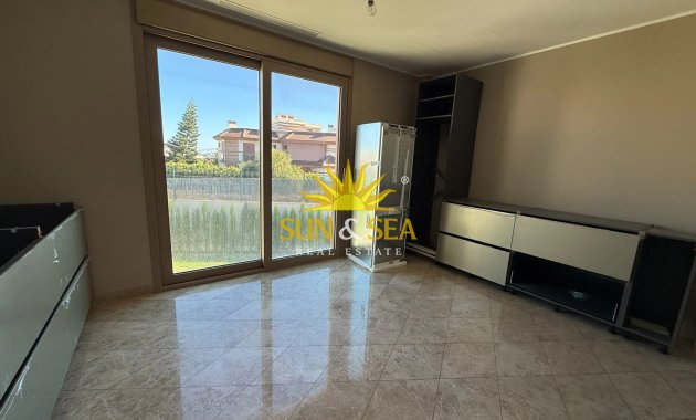 Wiederverkauf - Villa - Torrevieja - Torrelamata - La Mata