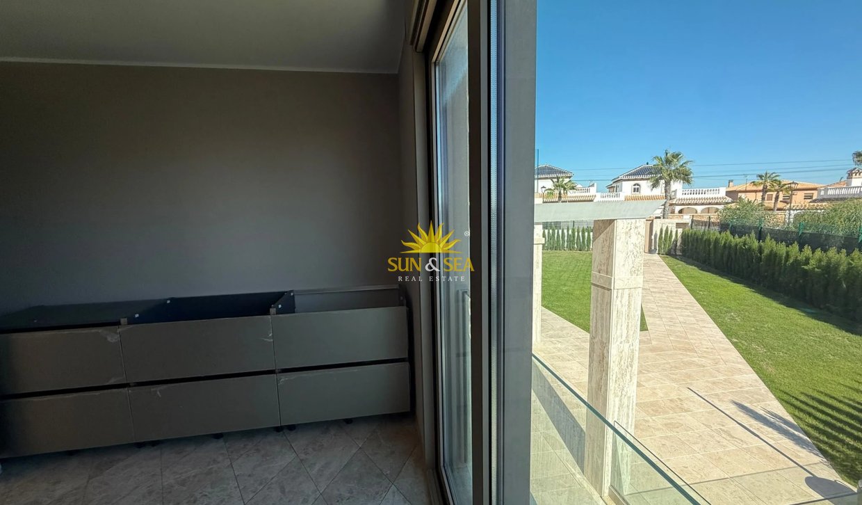 Wiederverkauf - Villa - Torrevieja - Torrelamata - La Mata