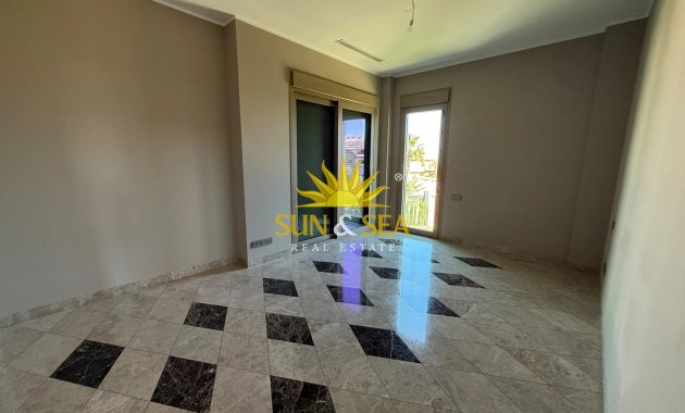Wiederverkauf - Villa - Torrevieja - Torrelamata - La Mata