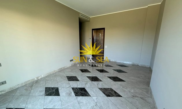Wiederverkauf - Villa - Torrevieja - Torrelamata - La Mata