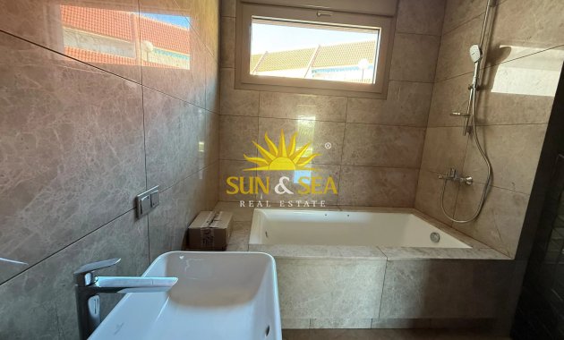 Wiederverkauf - Villa - Torrevieja - Torrelamata - La Mata