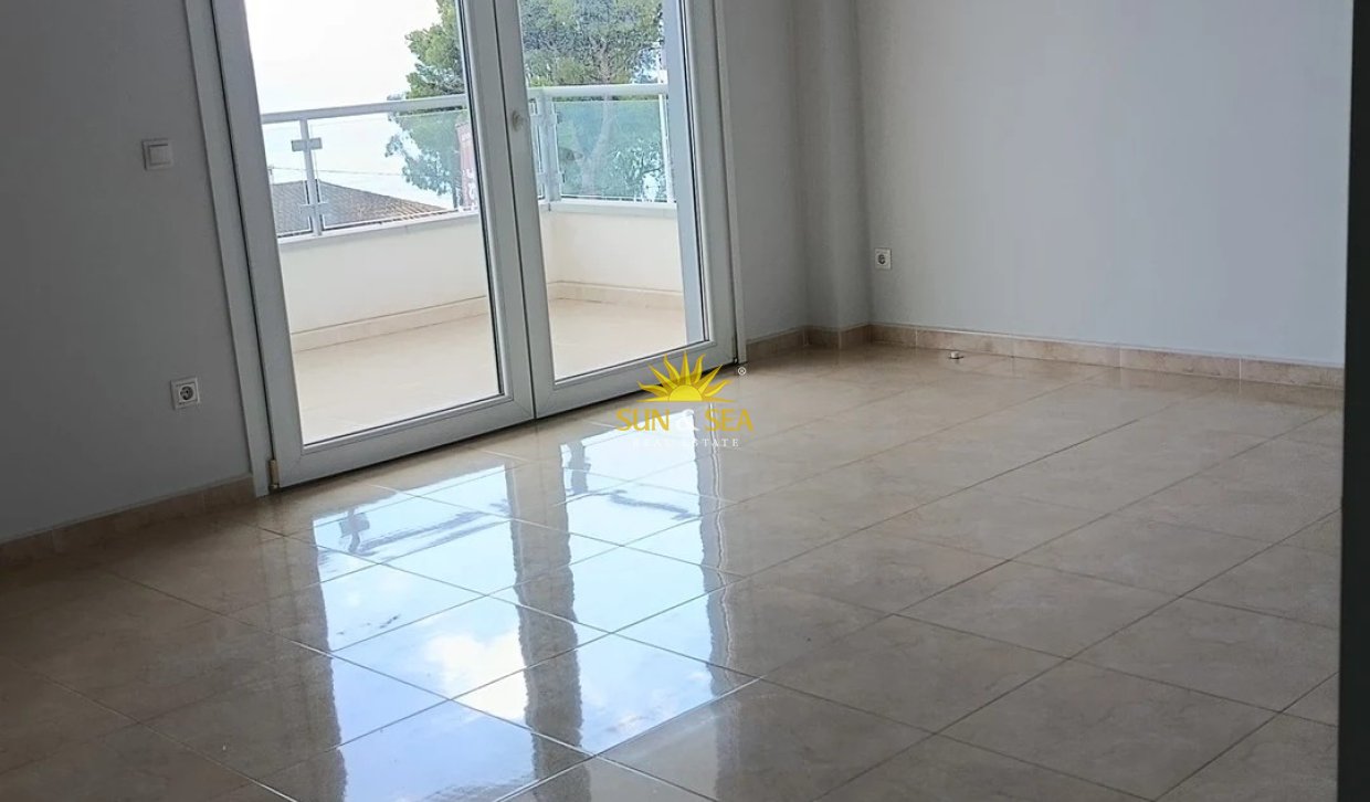 Langfristige Vermietung - Wohnung - Altea