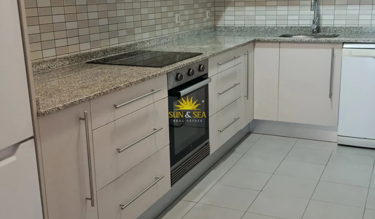 Langfristige Vermietung - Wohnung - Altea